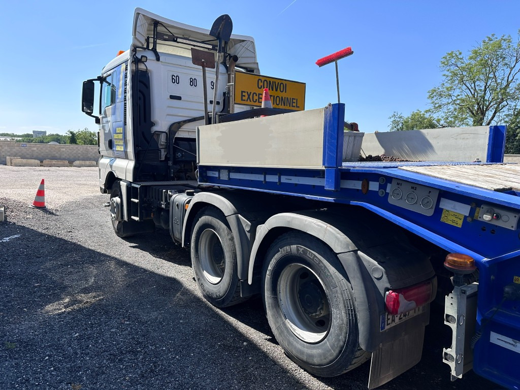 MAN TGX 33.560 - 牵引车:图4 MAN TGX 33.560 - 牵引车:图4