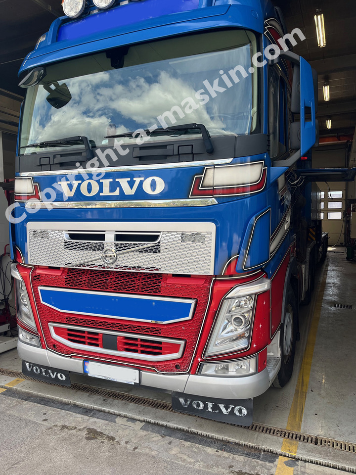 VOLVO FH 540 - 栏板式/ 平板卡车, 起重车:图2 VOLVO FH 540 - 栏板式/ 平板卡车, 起重车:图2