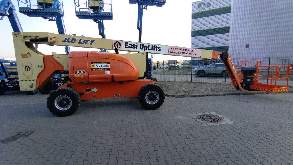 JLG 800 AJ - 铰接臂:图1 JLG 800 AJ - 铰接臂:图1