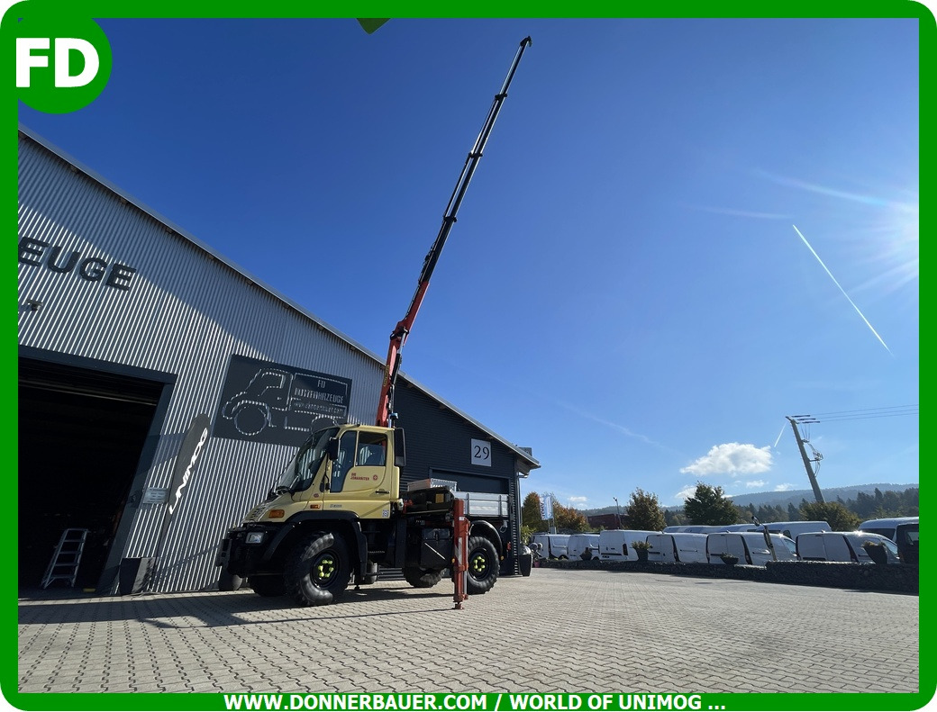 Unimog Unimog U300 mit Mega Kran , erst 28 Tkm - 起重车:图1 Unimog Unimog U300 mit Mega Kran , erst 28 Tkm - 起重车:图1
