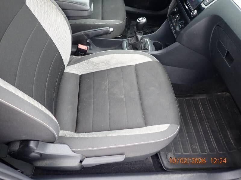 掀背车 Skoda RAPID Hatchback：图20