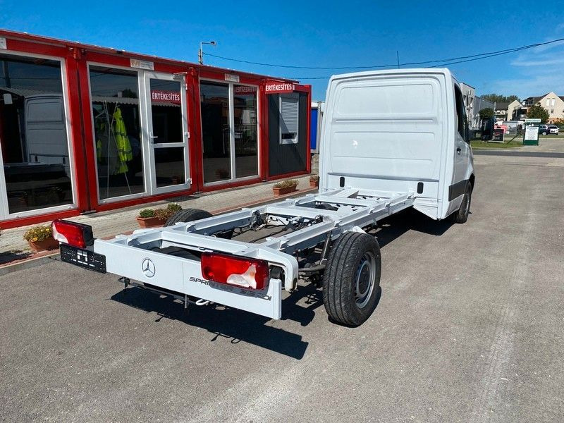 Mercedes-Benz Sprinter 315 Doka Kipper 3,5T Anhängelast - 翻斗货车:图4 Mercedes-Benz Sprinter 315 Doka Kipper 3,5T Anhängelast - 翻斗货车:图4