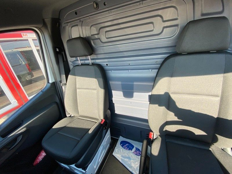 冷藏货车 Mercedes-Benz Sprinter III Kasten FWD 211/215 CDI FWD L2:图16 冷藏货车 Mercedes-Benz Sprinter III Kasten FWD 211/215 CDI FWD L2:图16