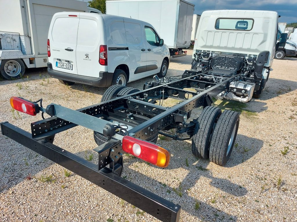 Mitsubishi Canter Fuso Fahrgestell mit wählbar Aufbau - 驾驶室底盘卡车:图3 Mitsubishi Canter Fuso Fahrgestell mit wählbar Aufbau - 驾驶室底盘卡车:图3