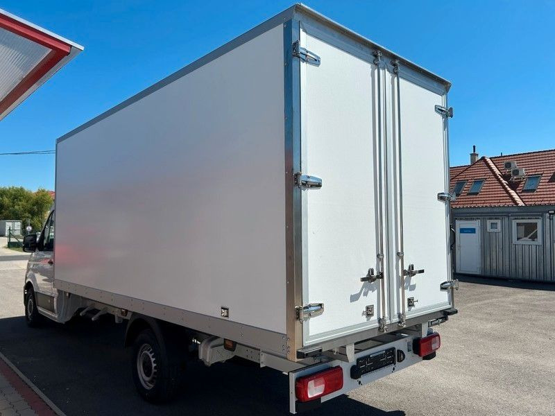 Volkswagen Crafter Koffer - 厢式货车:图2 Volkswagen Crafter Koffer - 厢式货车:图2