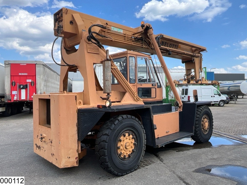 Belotti B81V/2 12 mtr - 柴油叉车:图4 Belotti B81V/2 12 mtr - 柴油叉车:图4