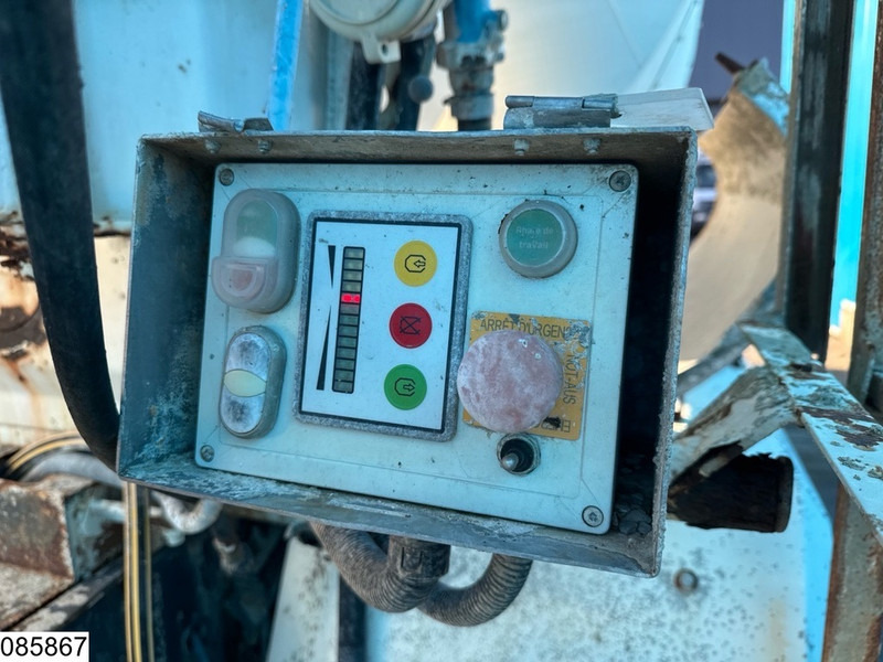 混凝土搅拌车 DAF CF 400 8x4, EURO 6, 8m3, Intermix, Remote:图14 混凝土搅拌车 DAF CF 400 8x4, EURO 6, 8m3, Intermix, Remote:图14