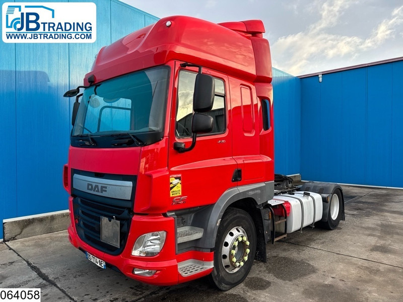 DAF CF 440 EURO 6, Retarder, ADR, PTO - 牵引车:图1 DAF CF 440 EURO 6, Retarder, ADR, PTO - 牵引车:图1