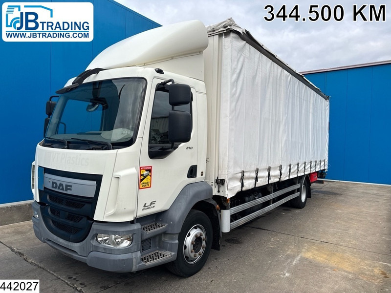 DAF LF 210 EURO 6, Dhollandia - 厢式卡车:图1 DAF LF 210 EURO 6, Dhollandia - 厢式卡车:图1