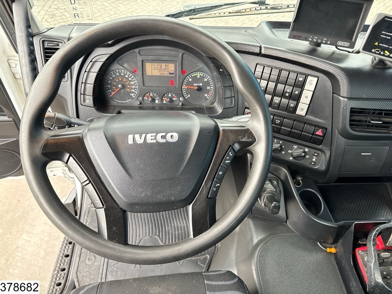 栏板式/ 平板卡车 Iveco Trakker 360 6x4, EURO 6, Steelsuspension, Hub reduction:图11 栏板式/ 平板卡车 Iveco Trakker 360 6x4, EURO 6, Steelsuspension, Hub reduction:图11