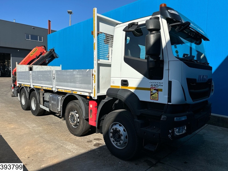 Iveco Trakker 410 8x4, EURO 6, Palfinger, Remote, Retarder - 栏板式/ 平板卡车, 起重车:图3 Iveco Trakker 410 8x4, EURO 6, Palfinger, Remote, Retarder - 栏板式/ 平板卡车, 起重车:图3