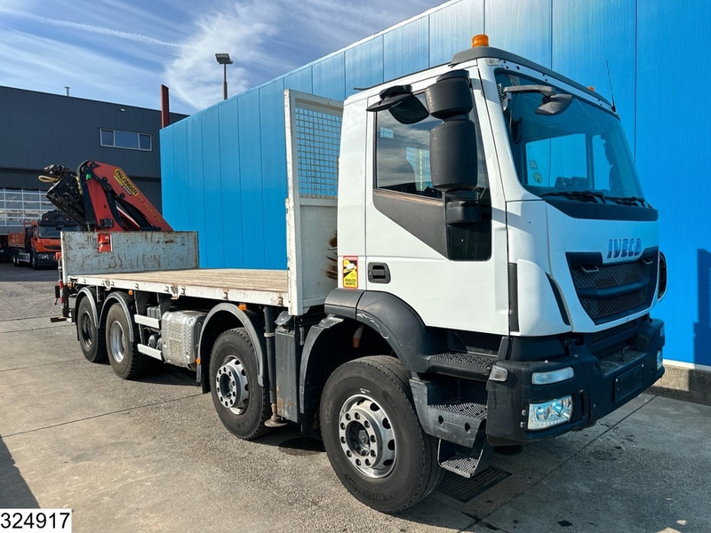Iveco Trakker 8x4, EURO 6, Palfinger, Remote - 栏板式/ 平板卡车, 起重车:图3 Iveco Trakker 8x4, EURO 6, Palfinger, Remote - 栏板式/ 平板卡车, 起重车:图3