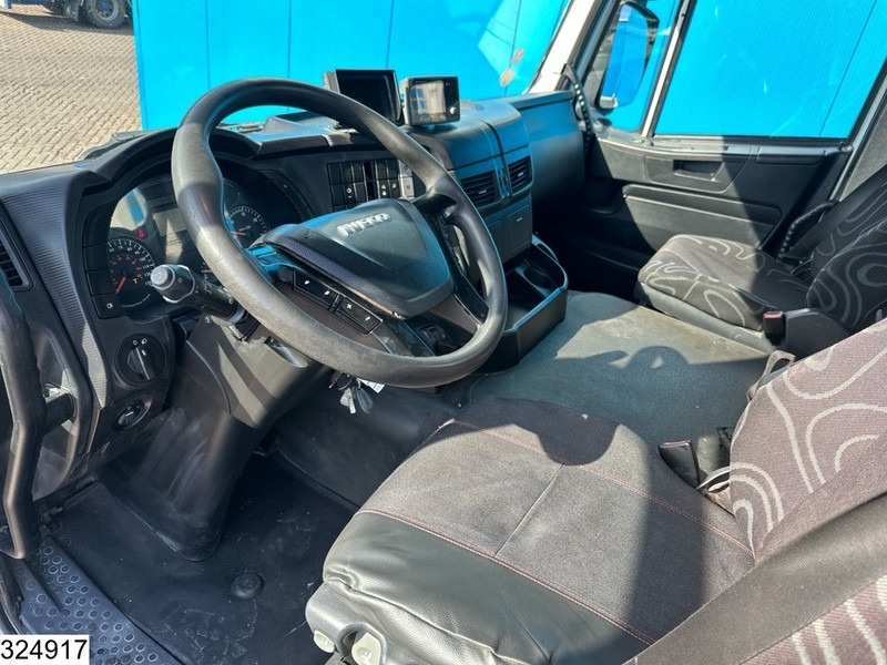 Iveco Trakker 8x4, EURO 6, Palfinger, Remote - 栏板式/ 平板卡车, 起重车:图5 Iveco Trakker 8x4, EURO 6, Palfinger, Remote - 栏板式/ 平板卡车, 起重车:图5