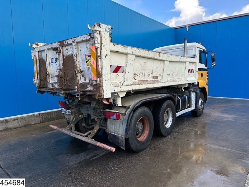MAN TGA 26 390 6x4, Manual, Steel suspension - 翻斗车:图2 MAN TGA 26 390 6x4, Manual, Steel suspension - 翻斗车:图2