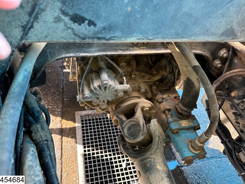 MAN TGA 26 390 6x4, Manual, Steel suspension - 翻斗车:图5 MAN TGA 26 390 6x4, Manual, Steel suspension - 翻斗车:图5