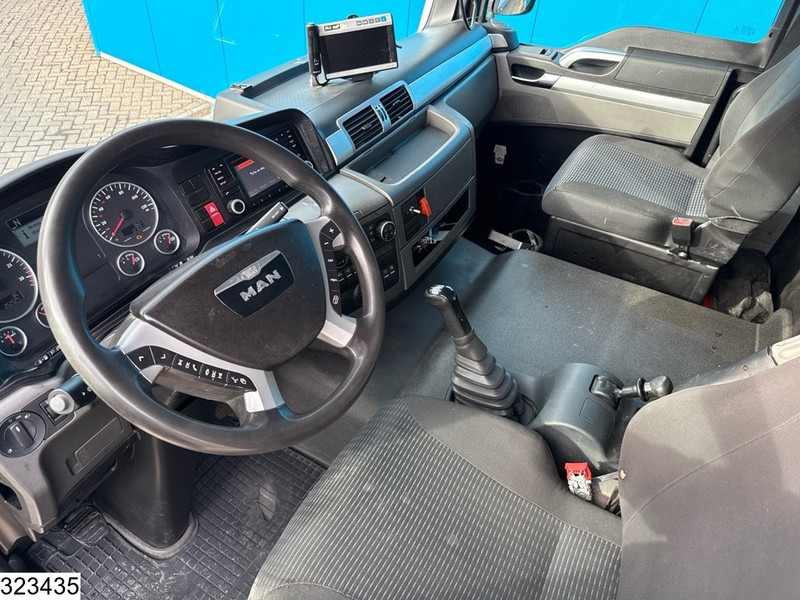 MAN TGM 18 340 4x4, EURO 6, 10500 Liter, 4 Comp. - 罐车:图5 MAN TGM 18 340 4x4, EURO 6, 10500 Liter, 4 Comp. - 罐车:图5