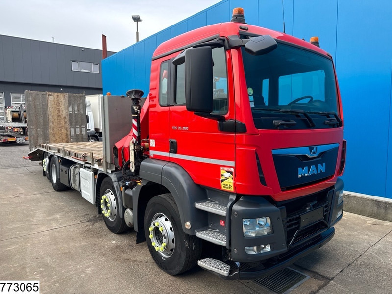 MAN TGS 35 360 8x2, EURO 6, Fassi, Remote - 栏板式/ 平板卡车, 起重车:图3 MAN TGS 35 360 8x2, EURO 6, Fassi, Remote - 栏板式/ 平板卡车, 起重车:图3