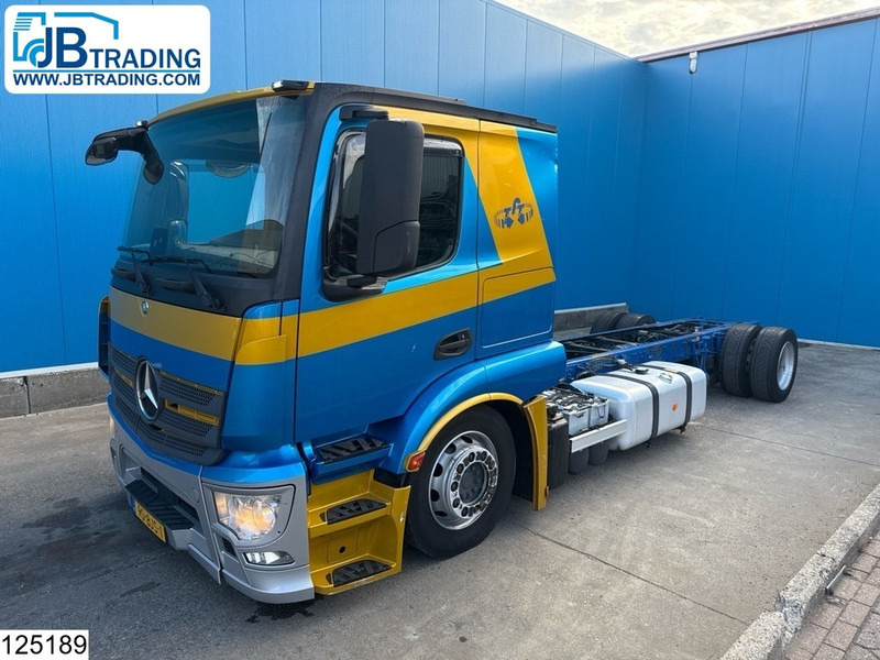 Mercedes-Benz Actros 1843 EURO 6, PTO, Standairco - 驾驶室底盘卡车:图1 Mercedes-Benz Actros 1843 EURO 6, PTO, Standairco - 驾驶室底盘卡车:图1