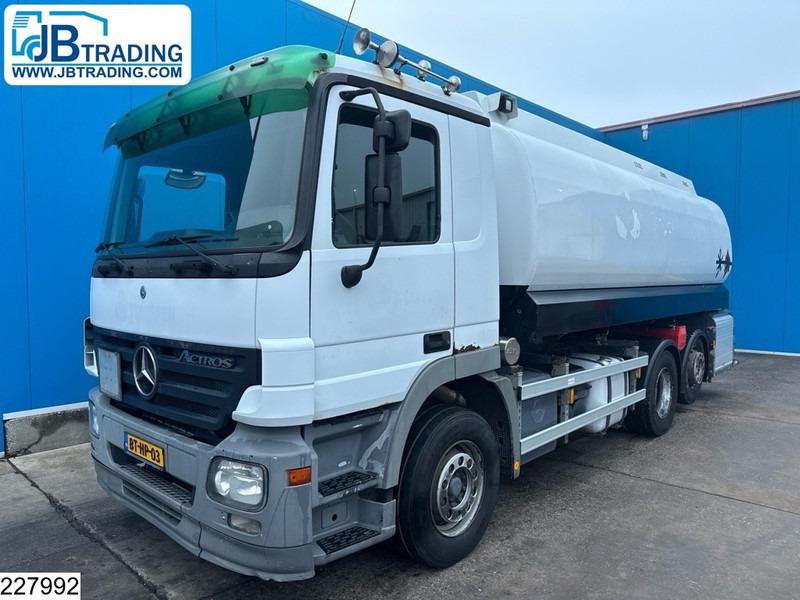 Mercedes-Benz Actros 2532 6x2, EURO 5, 23600 Liter, 5 Comp, LAG - 罐车:图1 Mercedes-Benz Actros 2532 6x2, EURO 5, 23600 Liter, 5 Comp, LAG - 罐车:图1