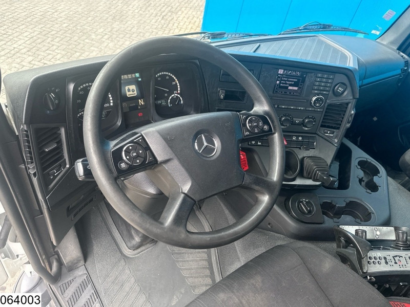 Mercedes-Benz Arocs 3243 8x4, EURO 6, Hiab, Remote - 栏板式/ 平板卡车, 起重车:图5 Mercedes-Benz Arocs 3243 8x4, EURO 6, Hiab, Remote - 栏板式/ 平板卡车, 起重车:图5