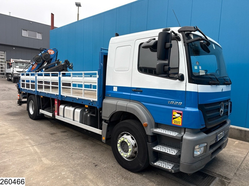 Mercedes-Benz Axor 1829 Manual, PM, Remote control - 栏板式/ 平板卡车, 起重车:图3 Mercedes-Benz Axor 1829 Manual, PM, Remote control - 栏板式/ 平板卡车, 起重车:图3