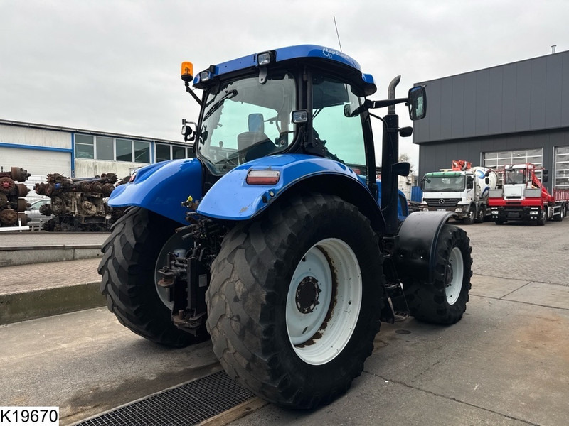 New Holland T6080 - 拖拉机:图3 New Holland T6080 - 拖拉机:图3
