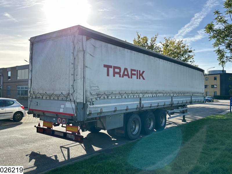 Piacenza Tautliner Piacenza, Tautliner - 侧帘半拖车:图3 Piacenza Tautliner Piacenza, Tautliner - 侧帘半拖车:图3
