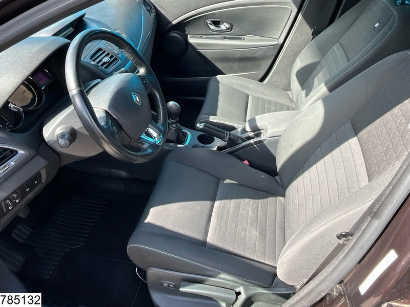 Renault ? Megane 1.5 Price includes VAT - 汽车:图3 Renault ? Megane 1.5 Price includes VAT - 汽车:图3
