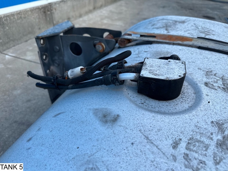 Universeel Brandstoftank - 燃料箱 适用于 卡车:图5 Universeel Brandstoftank - 燃料箱 适用于 卡车:图5