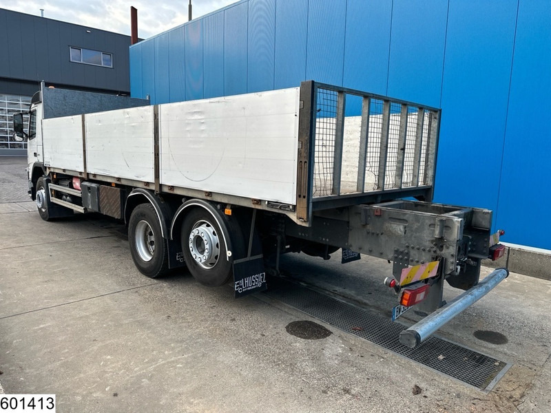 Volvo FM 370 6X2, EURO 5 - 栏板式/ 平板卡车:图4 Volvo FM 370 6X2, EURO 5 - 栏板式/ 平板卡车:图4