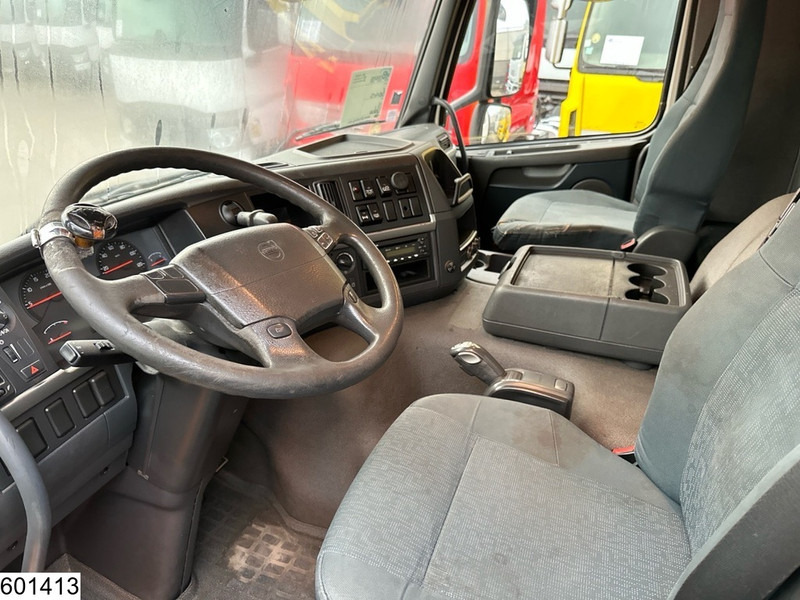 Volvo FM 370 6X2, EURO 5 - 栏板式/ 平板卡车:图5 Volvo FM 370 6X2, EURO 5 - 栏板式/ 平板卡车:图5