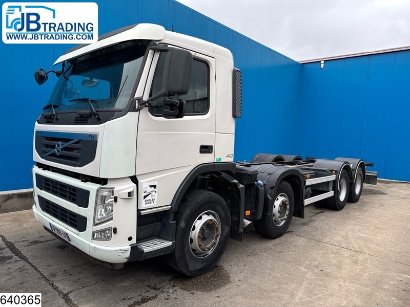 Volvo FM 410 8x4, EURO 5, PTO - 驾驶室底盘卡车:图1 Volvo FM 410 8x4, EURO 5, PTO - 驾驶室底盘卡车:图1