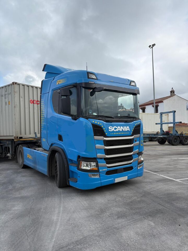 SCANIA R450 - 牵引车:图2 SCANIA R450 - 牵引车:图2