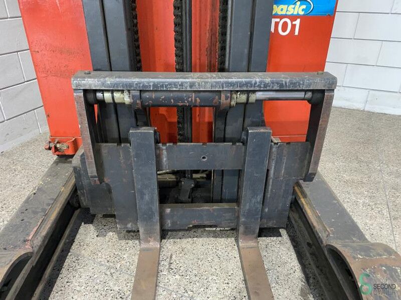 Linde R16 - 前移式叉车:图4 Linde R16 - 前移式叉车:图4