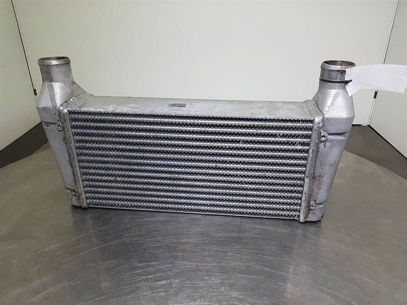 Case 621D-Denso MN127100-17712C-Cooler/Kühler/Koeler - 发动机 适用于 建筑机械:图3 Case 621D-Denso MN127100-17712C-Cooler/Kühler/Koeler - 发动机 适用于 建筑机械:图3