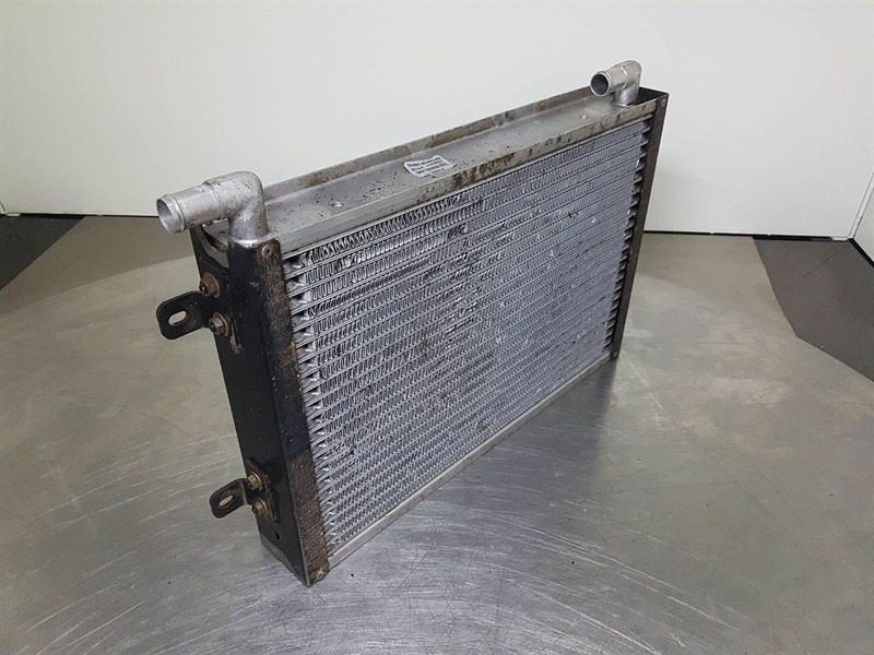 Case 621D-Denso MNY70266501B2C-Cooler/Kühler/Koeler - 发动机 适用于 建筑机械:图2 Case 621D-Denso MNY70266501B2C-Cooler/Kühler/Koeler - 发动机 适用于 建筑机械:图2