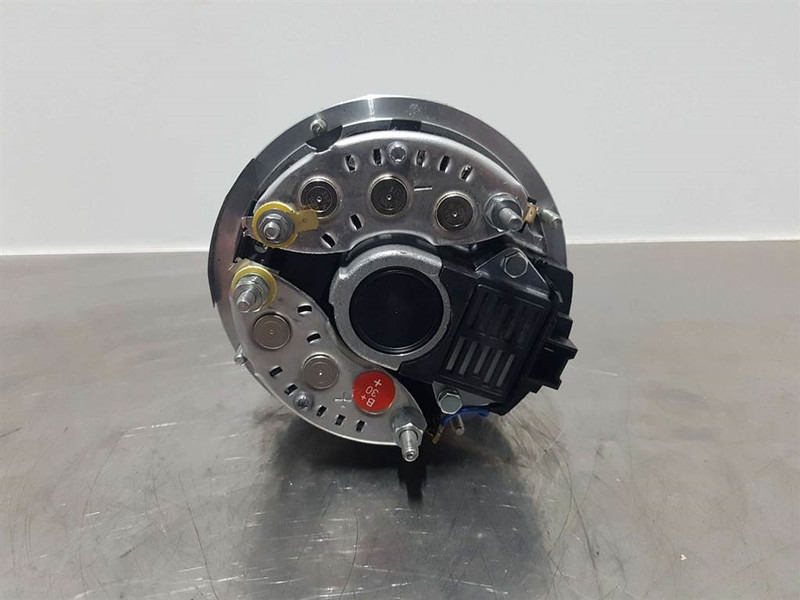Deutz 1011-14V 60A-Alternator/Lichtmaschine/Dynamo - 发动机 适用于 建筑机械:图5 Deutz 1011-14V 60A-Alternator/Lichtmaschine/Dynamo - 发动机 适用于 建筑机械:图5