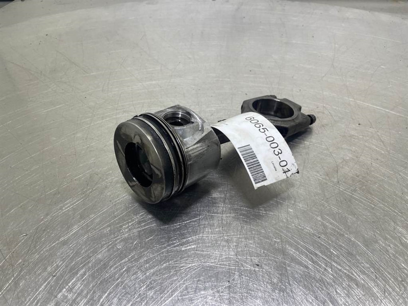 Deutz TD2011L04I - Piston/Kolben/Zuiger - 发动机 适用于 建筑机械:图1 Deutz TD2011L04I - Piston/Kolben/Zuiger - 发动机 适用于 建筑机械:图1