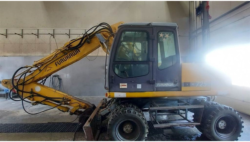 Furukawa W 725 LS (For parts) - 轮式挖掘机:图4 Furukawa W 725 LS (For parts) - 轮式挖掘机:图4