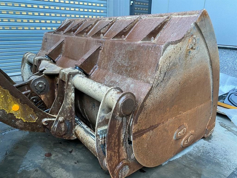 Hyundai HL 760 -9 (For parts) - 轮式装载机:图3 Hyundai HL 760 -9 (For parts) - 轮式装载机:图3