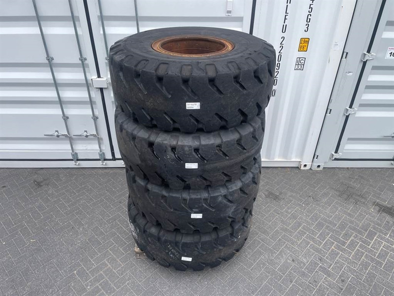 Hyundai HL740-9-Michelin 20.5R25-Tire/Reifen/Band - 车轮/ 轮胎 适用于 建筑机械:图2 Hyundai HL740-9-Michelin 20.5R25-Tire/Reifen/Band - 车轮/ 轮胎 适用于 建筑机械:图2