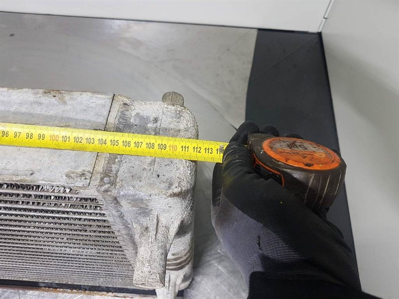 Hyundai HL760-9 - Cooler/Kühler/Koeler - 发动机及其零件 适用于 建筑机械:图4 Hyundai HL760-9 - Cooler/Kühler/Koeler - 发动机及其零件 适用于 建筑机械:图4