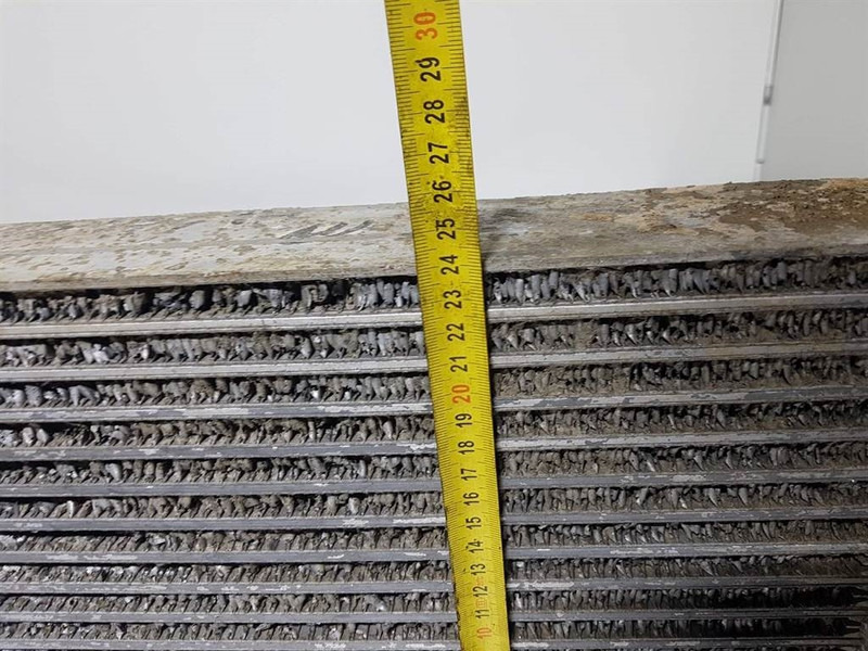 Hyundai HL760-9 - 发动机及其零件 适用于 建筑机械:图4 Hyundai HL760-9 - 发动机及其零件 适用于 建筑机械:图4