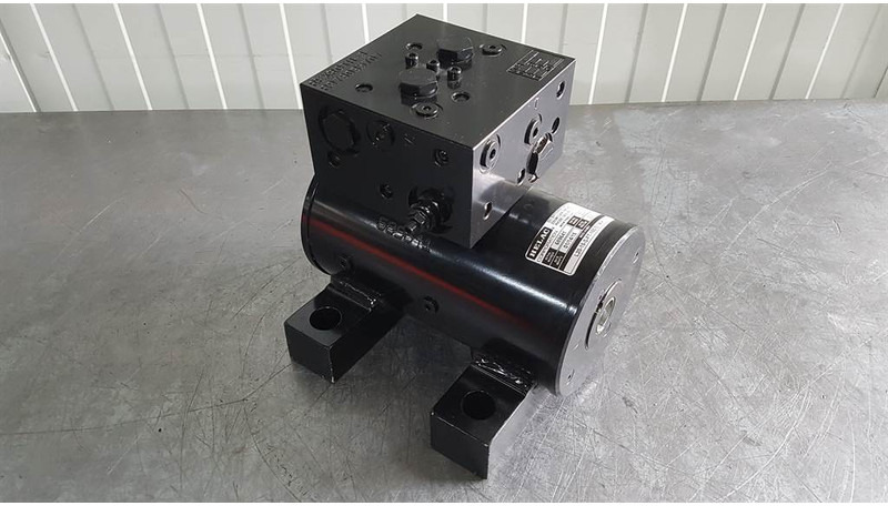 JLG - Helac L20-15-S - Rotary actuator/Drehantrieb - 液压系统:图1 JLG - Helac L20-15-S - Rotary actuator/Drehantrieb - 液压系统:图1