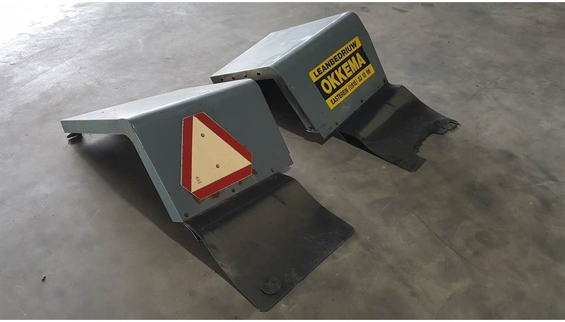 Komatsu WA 270 - 3 - Fender/Kotflügel/Spatbord 租赁 Komatsu WA 270 - 3 - Fender/Kotflügel/Spatbord：图10