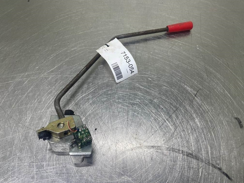 Liebherr A316-9373751-Safety levers/Hebels/Hendels - 驾驶室和内部 适用于 建筑机械:图2 Liebherr A316-9373751-Safety levers/Hebels/Hendels - 驾驶室和内部 适用于 建筑机械:图2