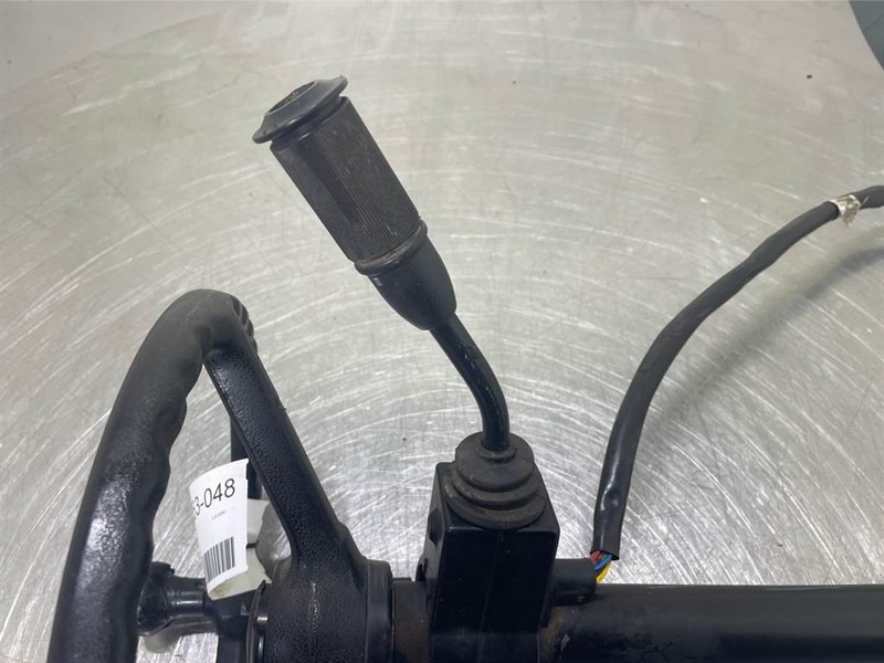 Liebherr A316-9906894/7024149-Steering wheel/Lenkrad/Stuur - 驾驶室和内部 适用于 建筑机械:图5 Liebherr A316-9906894/7024149-Steering wheel/Lenkrad/Stuur - 驾驶室和内部 适用于 建筑机械:图5