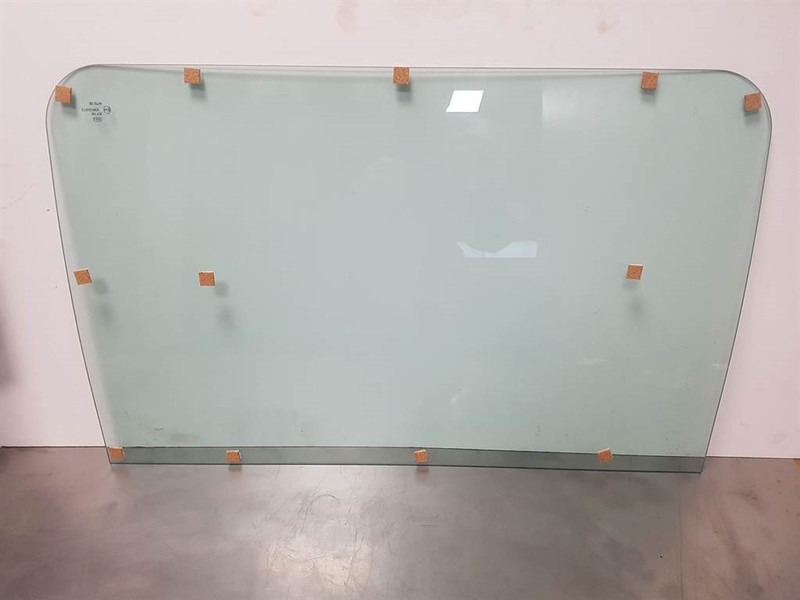 Liebherr A924C-10035530-Frontscheibe unten/Voorruit onder - 驾驶室和内部 适用于 建筑机械:图2 Liebherr A924C-10035530-Frontscheibe unten/Voorruit onder - 驾驶室和内部 适用于 建筑机械:图2