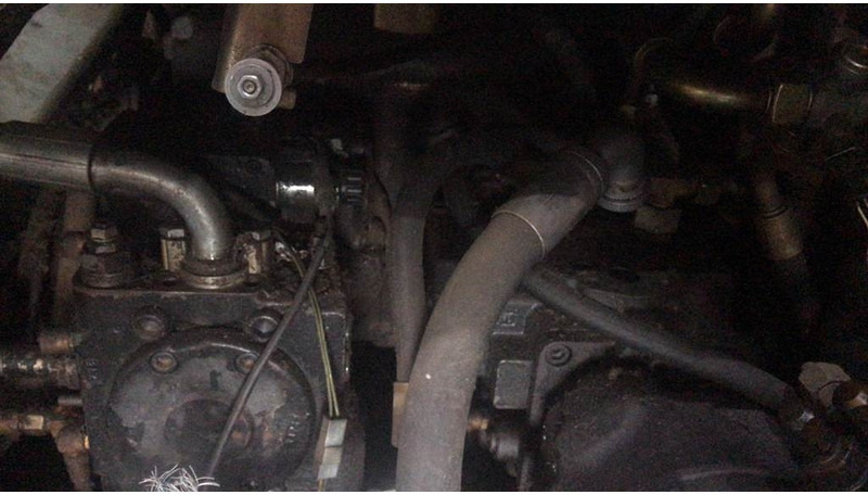 Liebherr L 544 (For parts) - 轮式装载机:图4 Liebherr L 544 (For parts) - 轮式装载机:图4