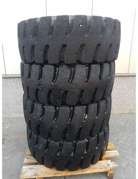 Liebherr L514 Stereo-Goodyear 17.5R25-Tire/Reifen/Band - 轮胎 适用于 建筑机械:图2 Liebherr L514 Stereo-Goodyear 17.5R25-Tire/Reifen/Band - 轮胎 适用于 建筑机械:图2